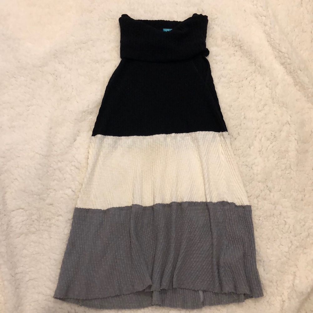 Sleeveless Sweater dress